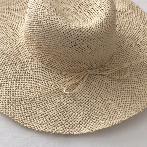 STRAW HAT Bow Fringe Accent - Picture 4 of 6